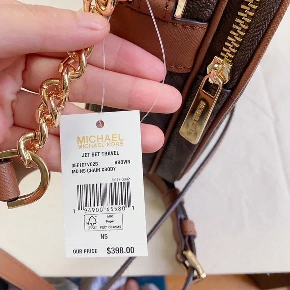 Michael Kors Jet Set Flight Crossbody Bag in brown signature - Picture 6 of 9